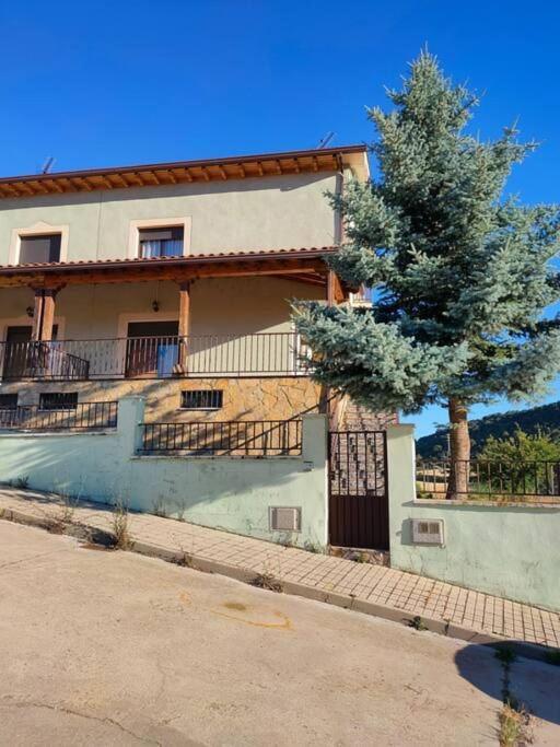 Vivienda De Uso Turistico En Entorno Maravilloso Huerta Del Rey Exterior photo