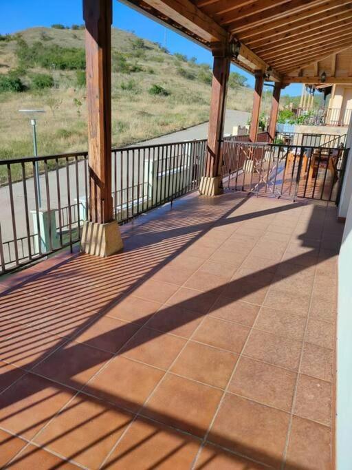 Vivienda De Uso Turistico En Entorno Maravilloso Huerta Del Rey Exterior photo
